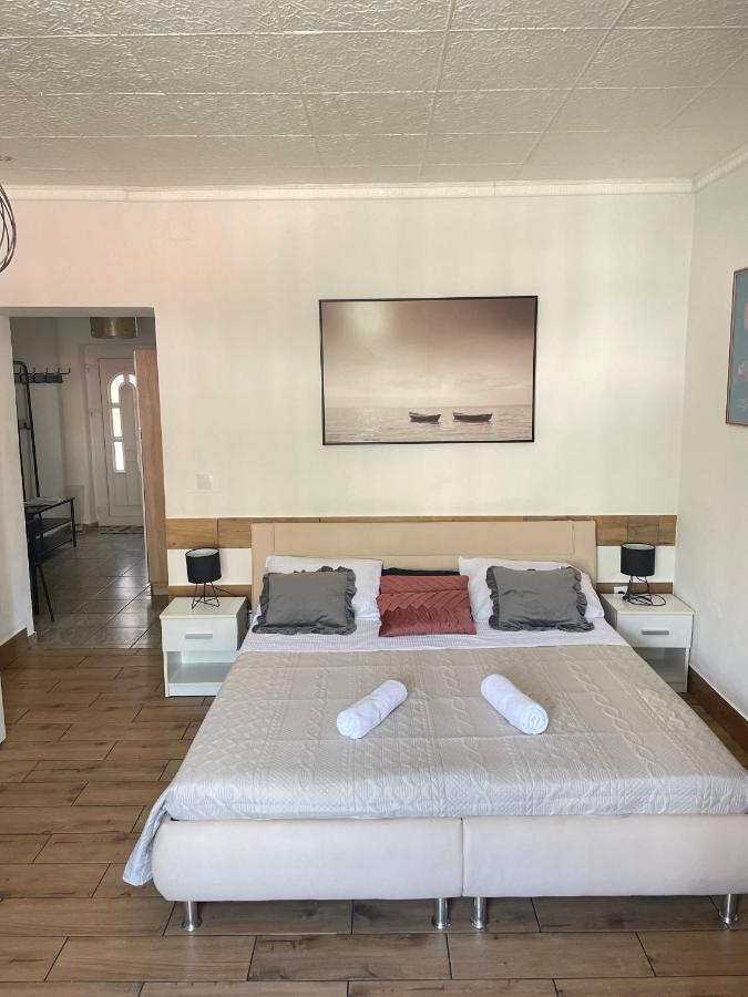 Apartman Mavi *